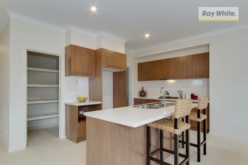 12 Thomas Street, ROSEBUD VIC 3939, Rosebud - Thumbnail 5