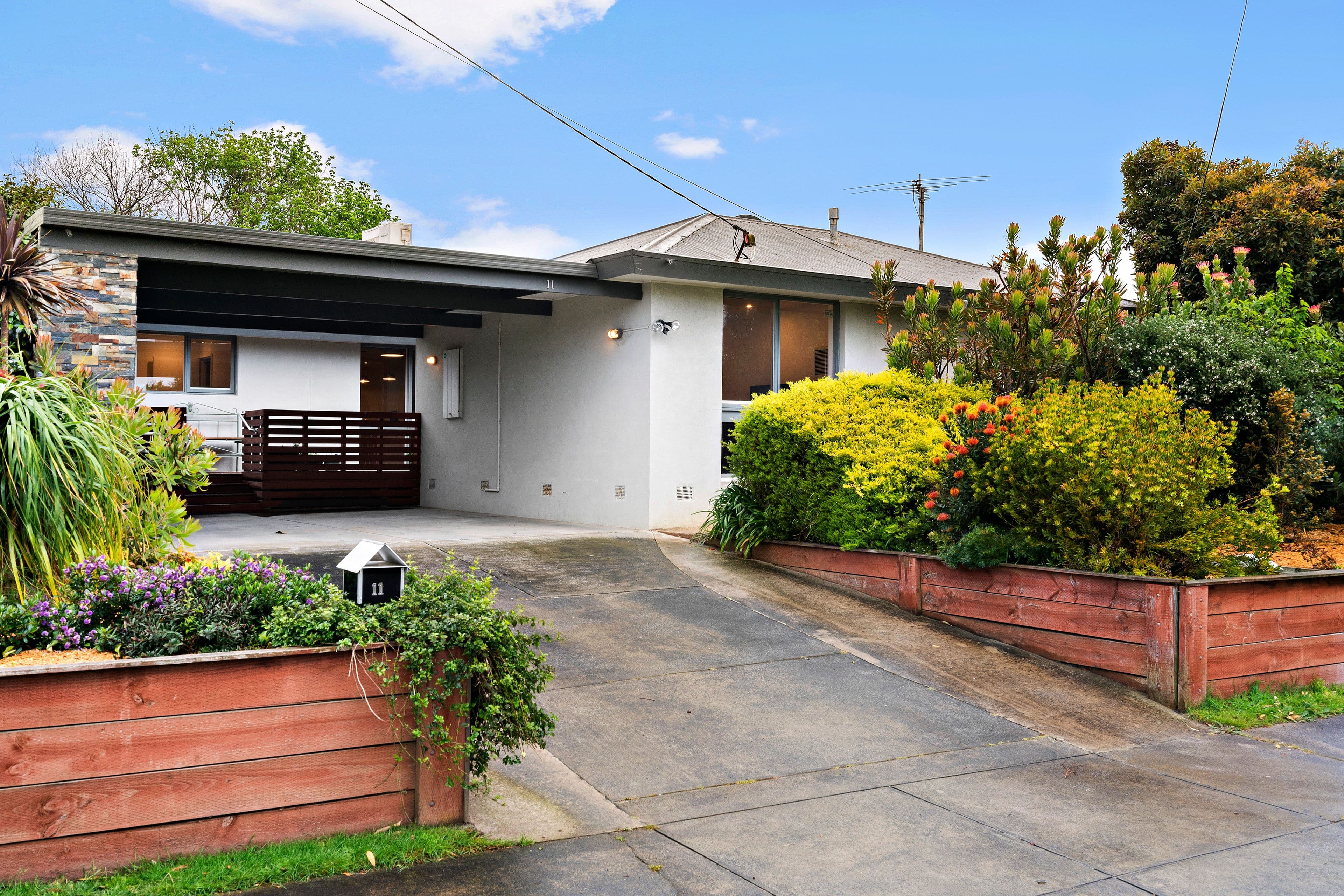 11 Minton Drive, Frankston VIC 3199, Frankston - Image 1
