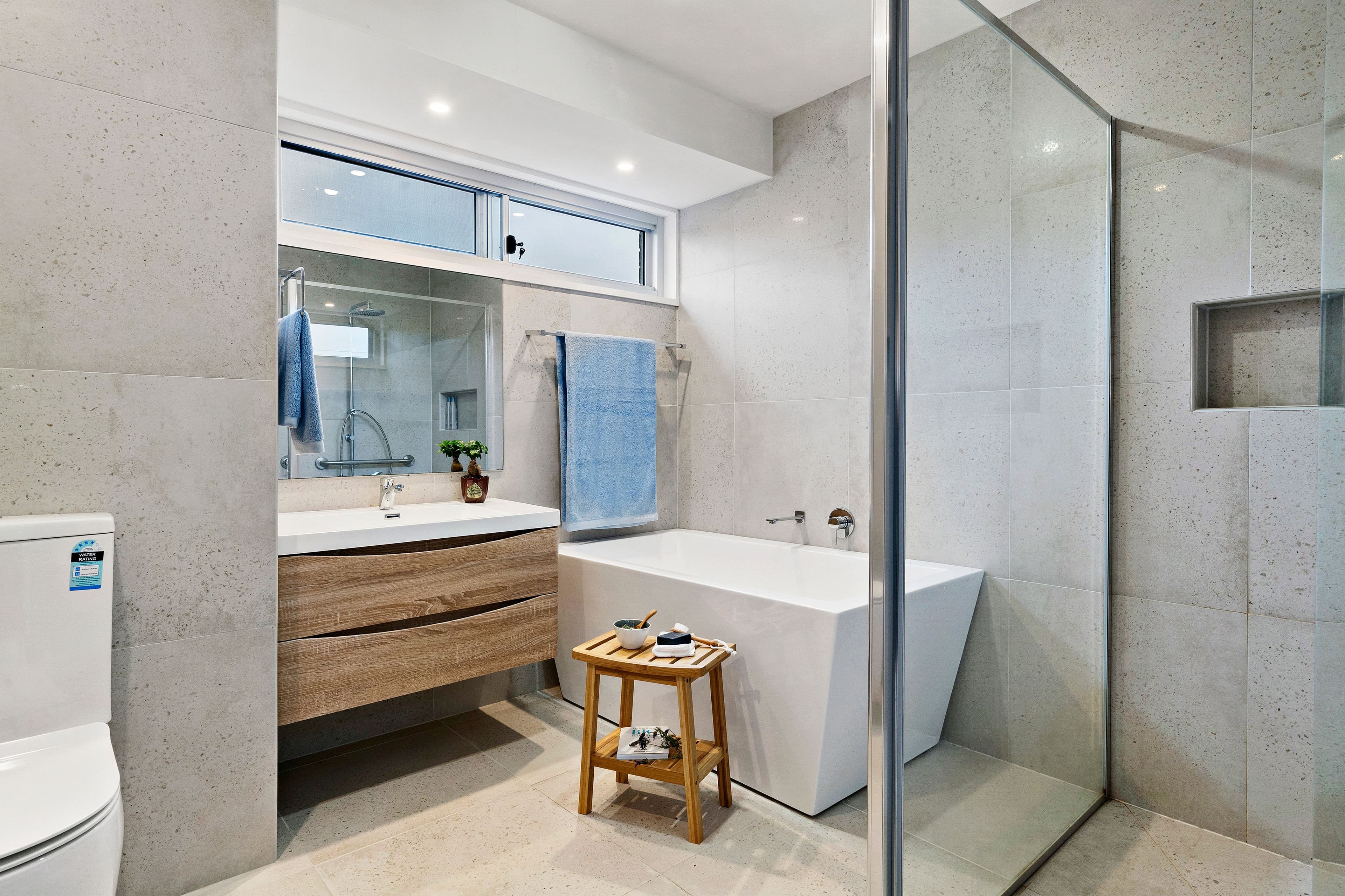 11 Minton Drive, Frankston VIC 3199, Frankston - Thumbnail 8