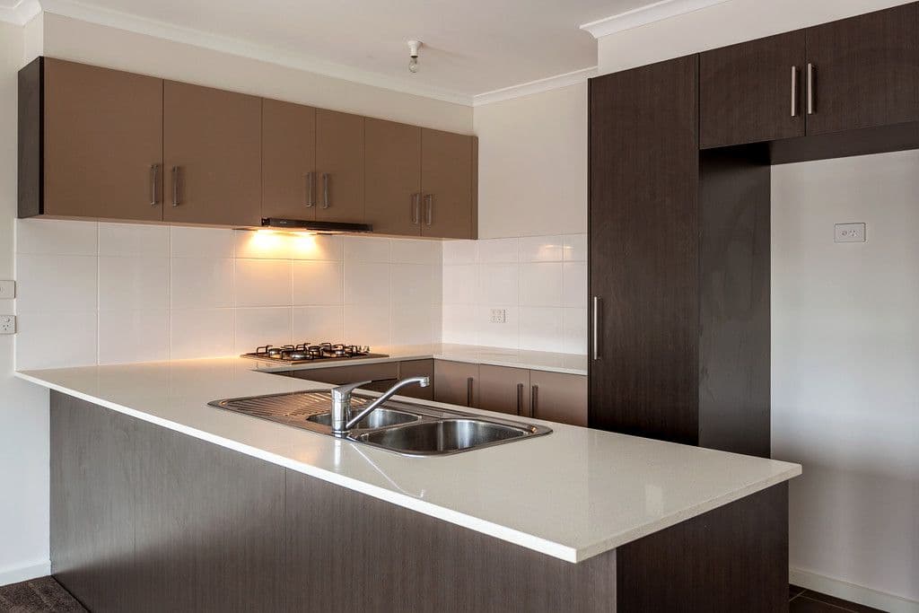 70 Hayston Boulevard, EPPING VIC 3076, Epping - Thumbnail 2