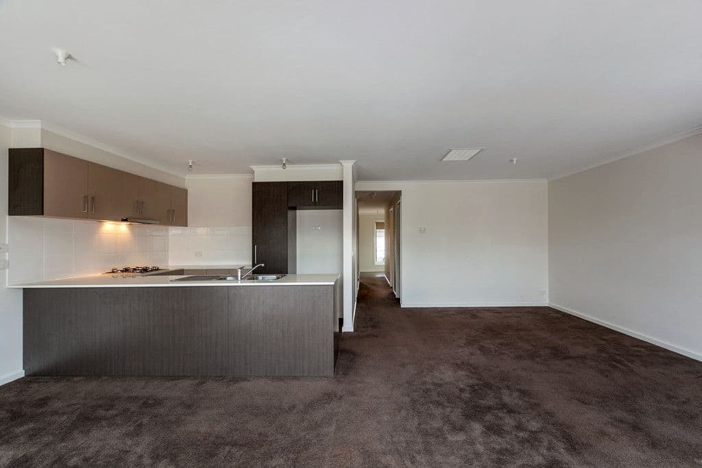 70 Hayston Boulevard, EPPING VIC 3076, Epping - Thumbnail 5