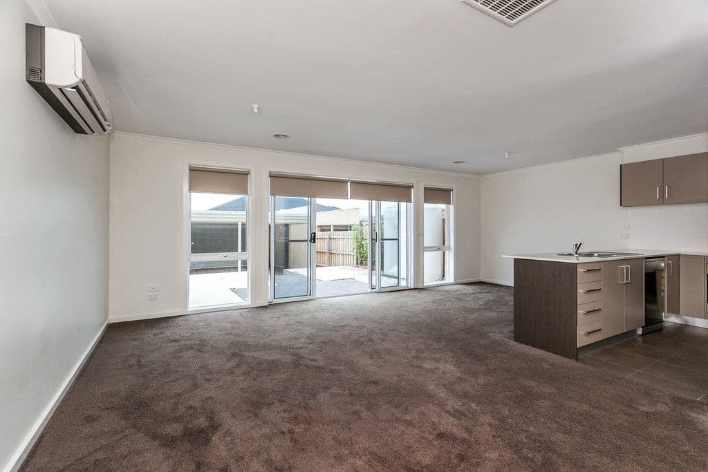 70 Hayston Boulevard, EPPING VIC 3076, Epping - Thumbnail 6