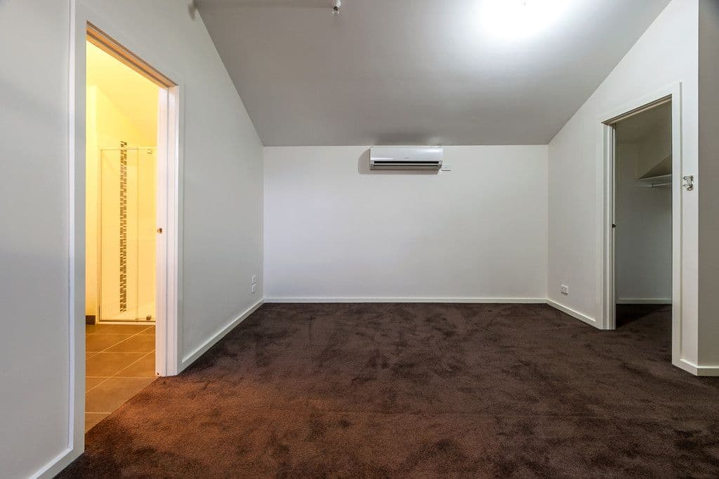 70 Hayston Boulevard, EPPING VIC 3076, Epping - Thumbnail 8