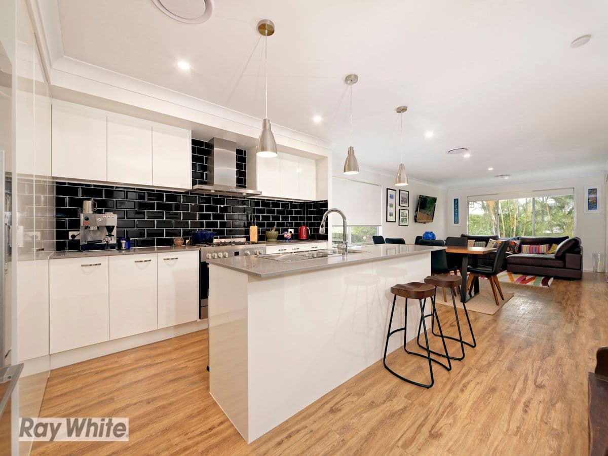 25 Hale Street, Margate QLD 4019, Margate - Thumbnail 2