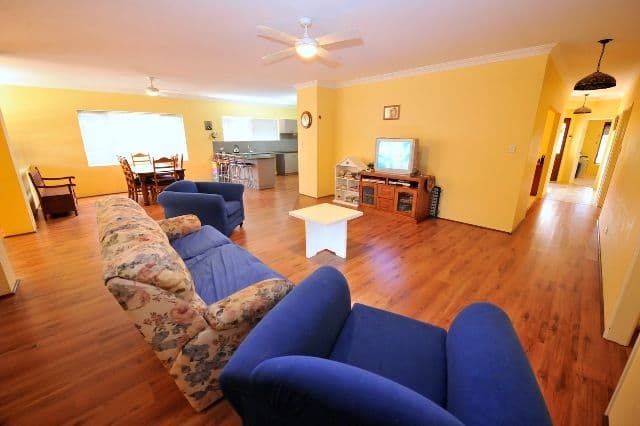26 Crinia Drive, BALDIVIS WA 6171, Baldivis - Thumbnail 2