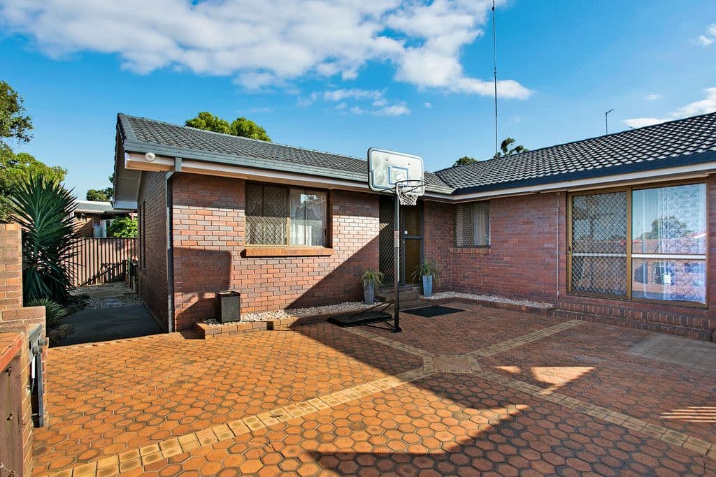 9 Wright Street, WILSONTON QLD 4350, Wilsonton - Thumbnail 2