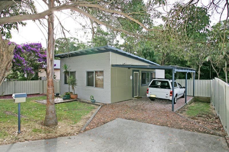 37 Bundilla Parade, Berkeley Vale NSW 2261, Berkeley Vale - Thumbnail 2