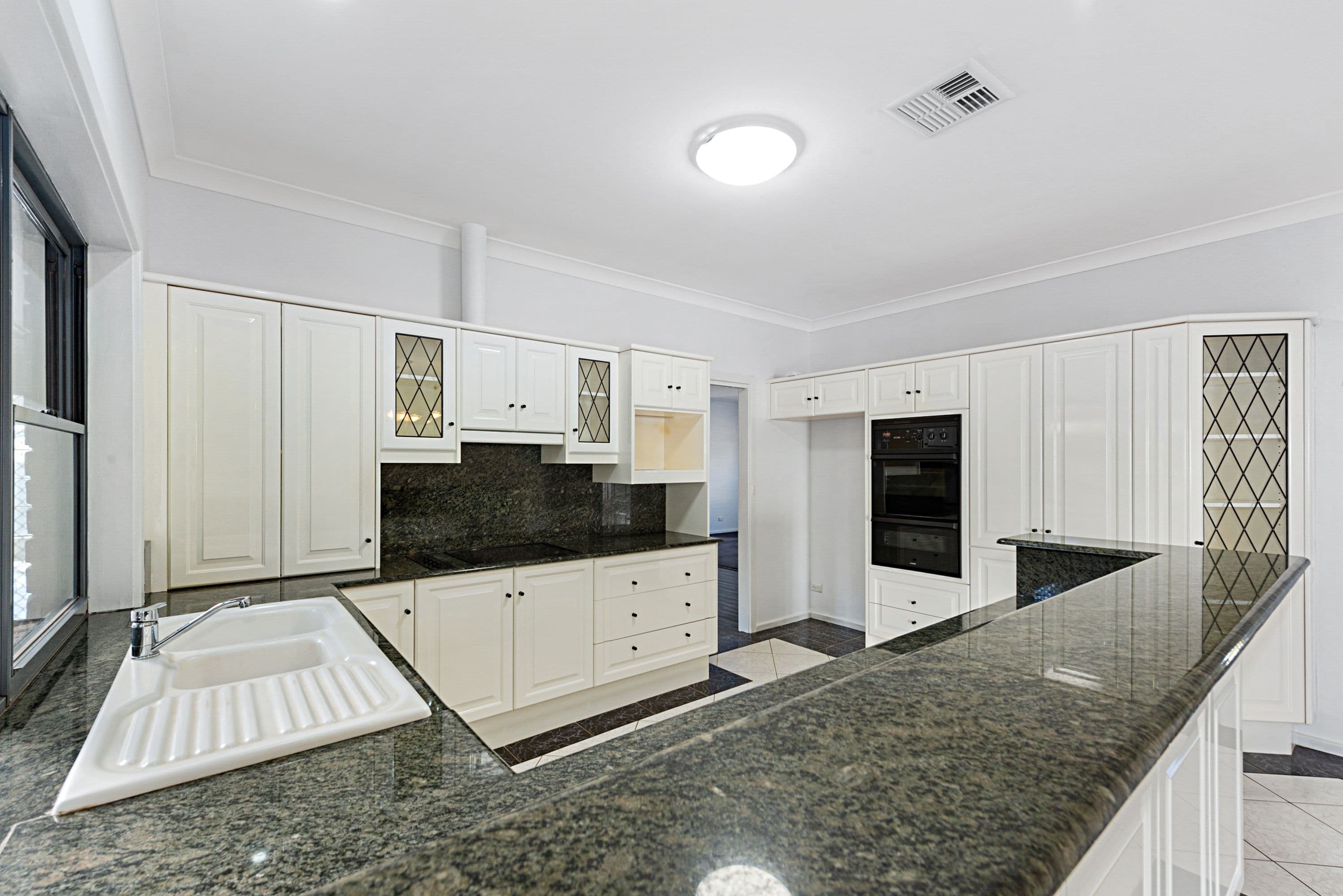 3 Christopher Street, Balaklava SA 5461, Balaklava - Thumbnail 6