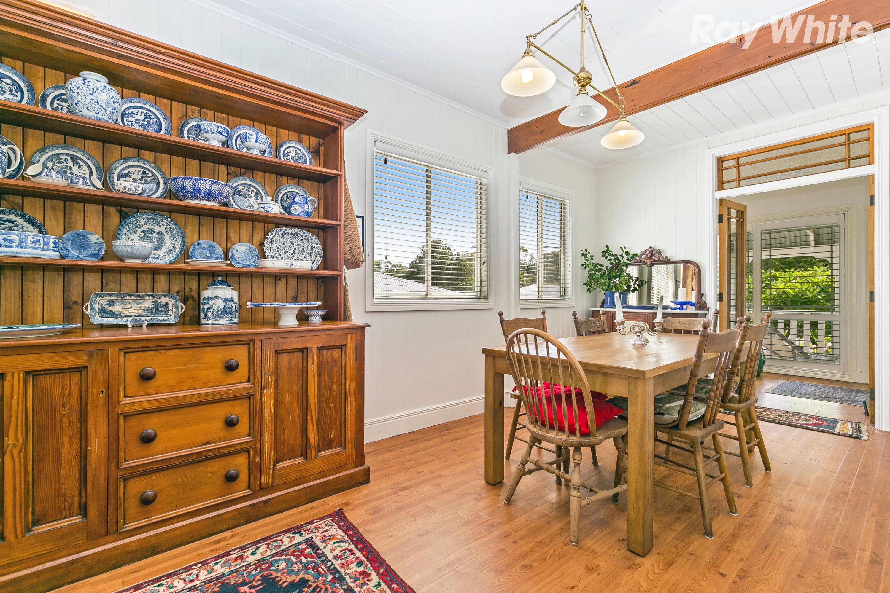 47 Patrick Crescent, Saratoga - Thumbnail 3