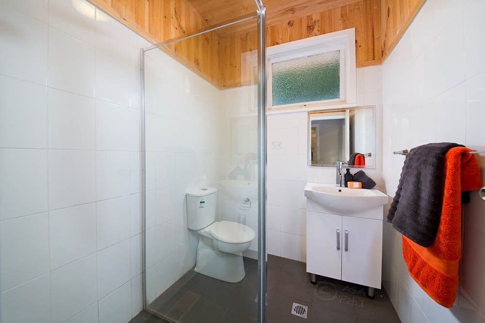 26 Lakeview Avenue, Blackheath - Thumbnail 7