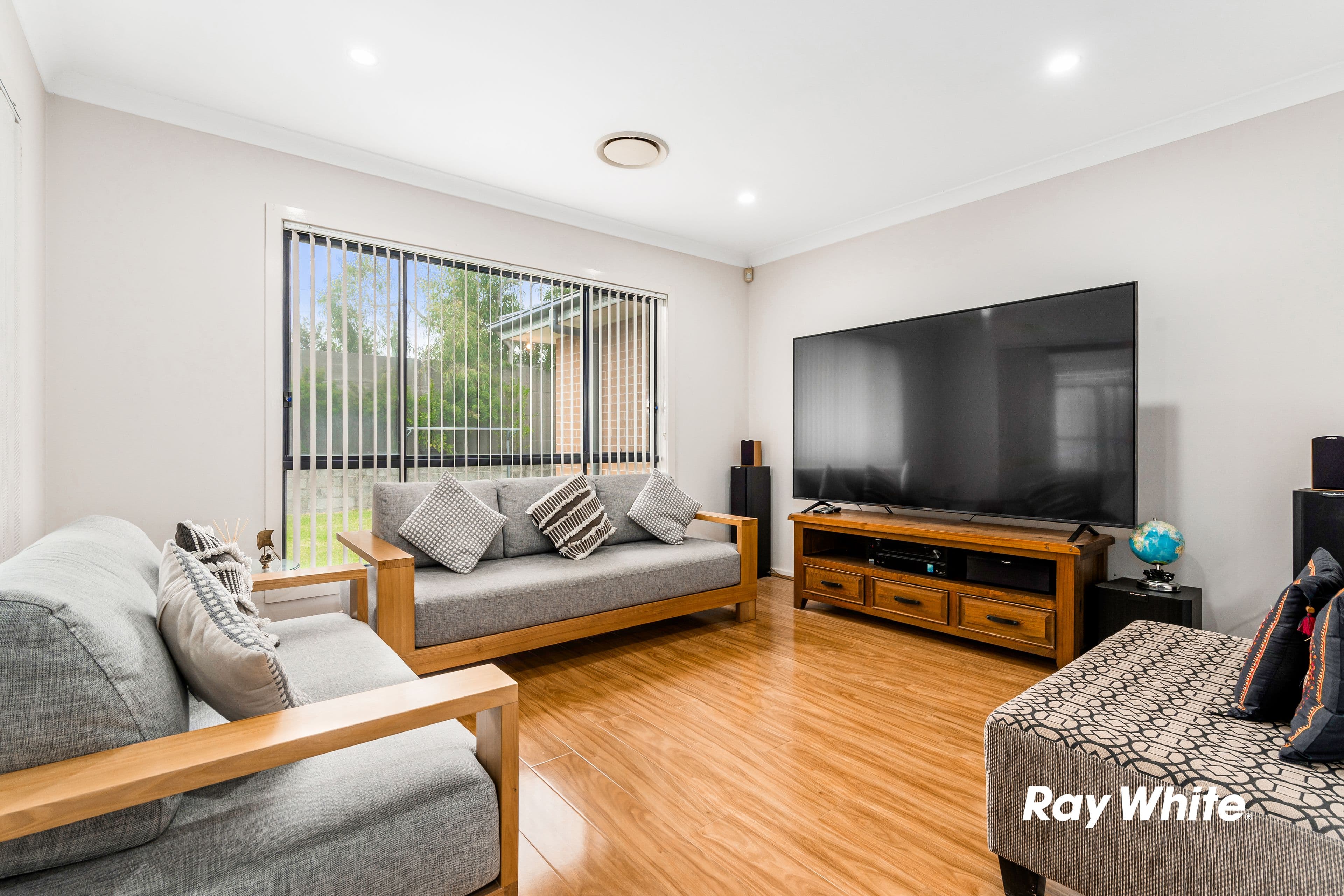 11 Manto Street, BUNGARRIBEE NSW 2767, Bungarribee - Thumbnail 2