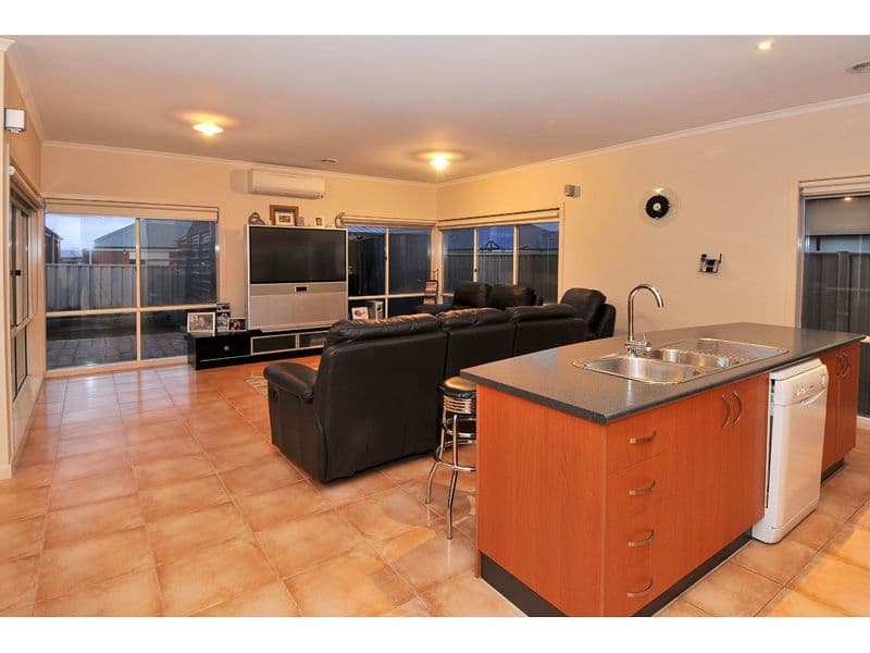 4 Explorer Place, CRAIGIEBURN VIC 3064, Craigieburn - Thumbnail 8