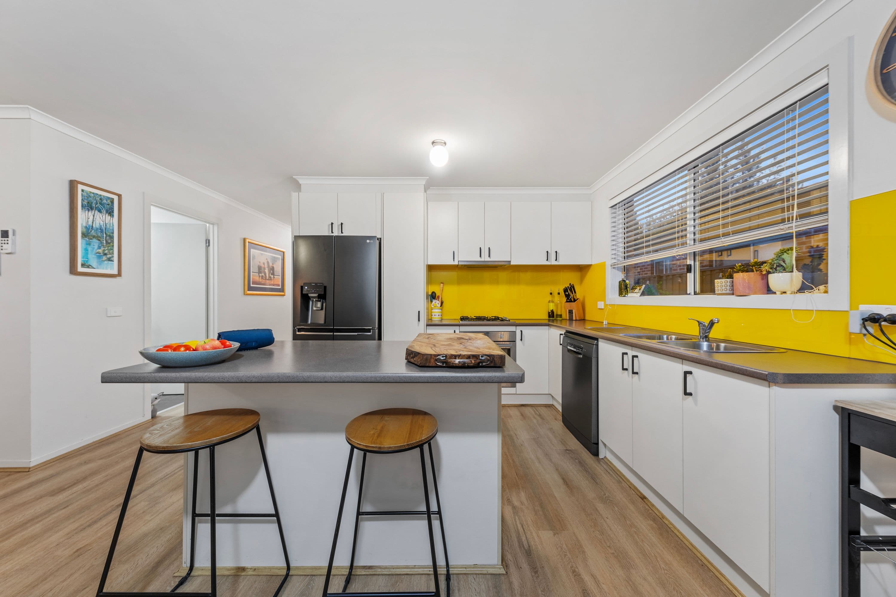 8 Volta Lane, Pakenham VIC 3810, Pakenham - Thumbnail 6