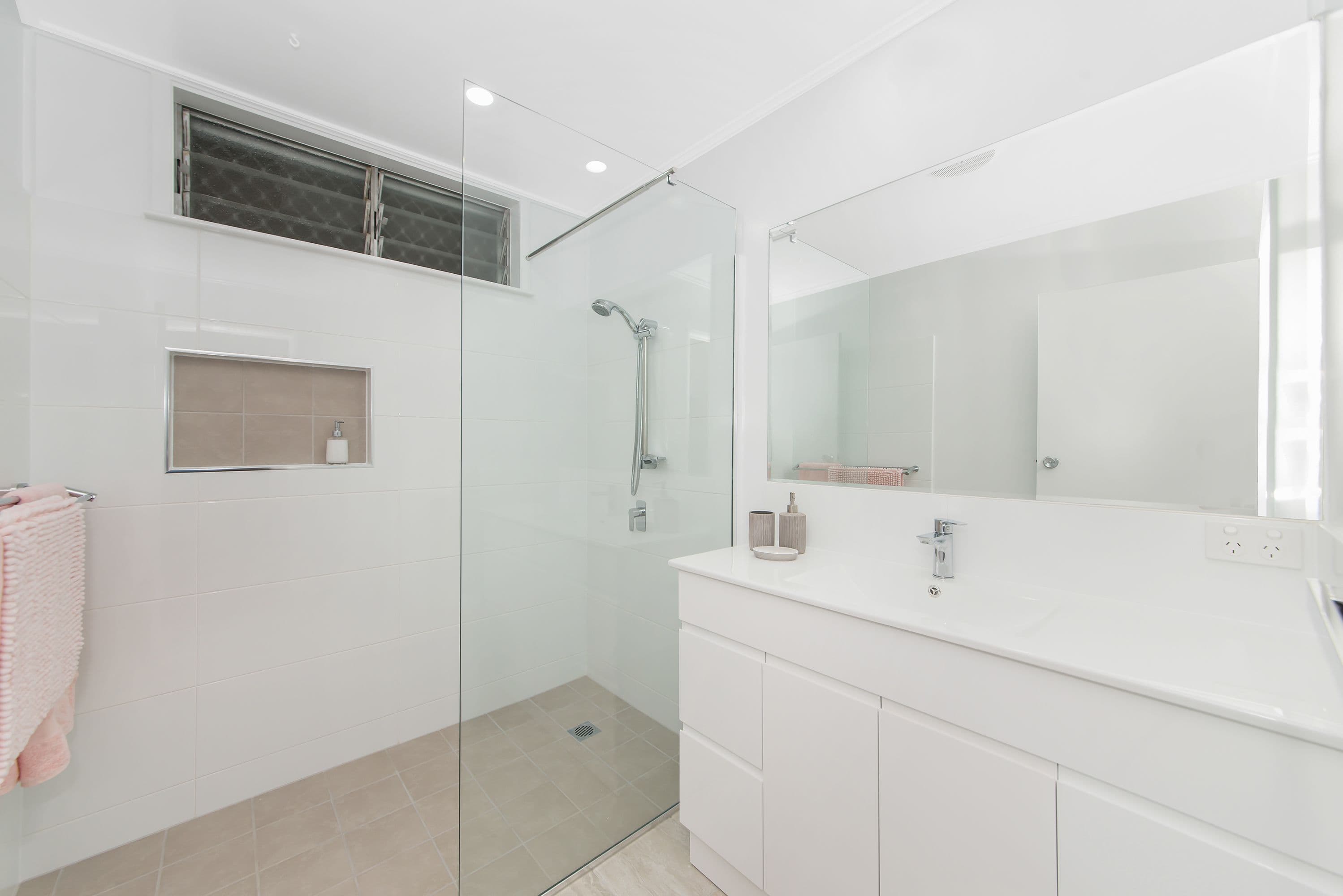 77 Lindeman Avenue, Heatley QLD 4814, Heatley - Thumbnail 6