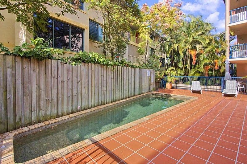 16 ''Villa Adori'', 4 Adori Street, CHEVRON ISLAND QLD 4217, Chevron Island - Thumbnail 4