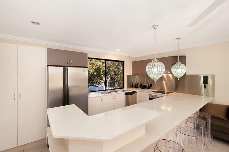37 Brighton Street, BIGGERA WATERS QLD 4216, Biggera Waters - Thumbnail 4