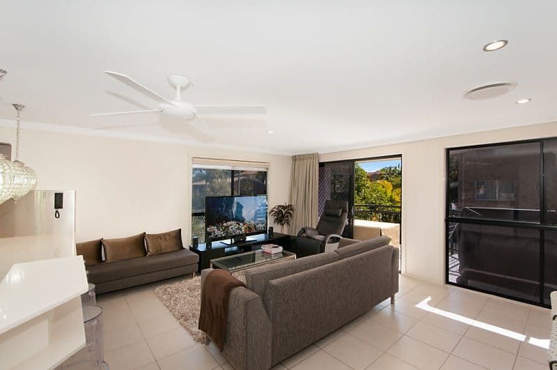 37 Brighton Street, BIGGERA WATERS QLD 4216, Biggera Waters - Thumbnail 6