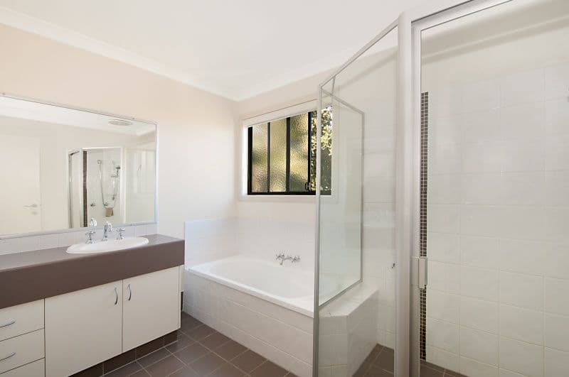 37 Brighton Street, BIGGERA WATERS QLD 4216, Biggera Waters - Thumbnail 8