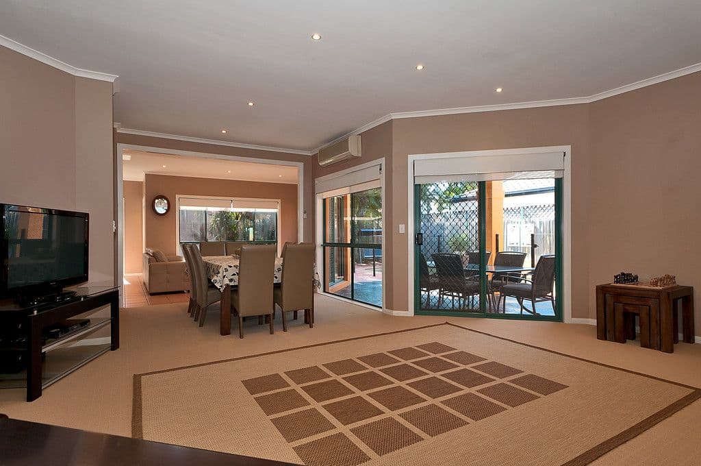 6 Gannet Street, Burleigh Waters QLD 4220, Burleigh Waters - Thumbnail 6
