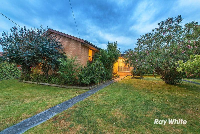 13 Village Drive, Hampton Park VIC 3976, Hampton Park - Image 1
