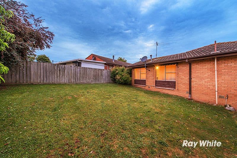 13 Village Drive, Hampton Park VIC 3976, Hampton Park - Thumbnail 6