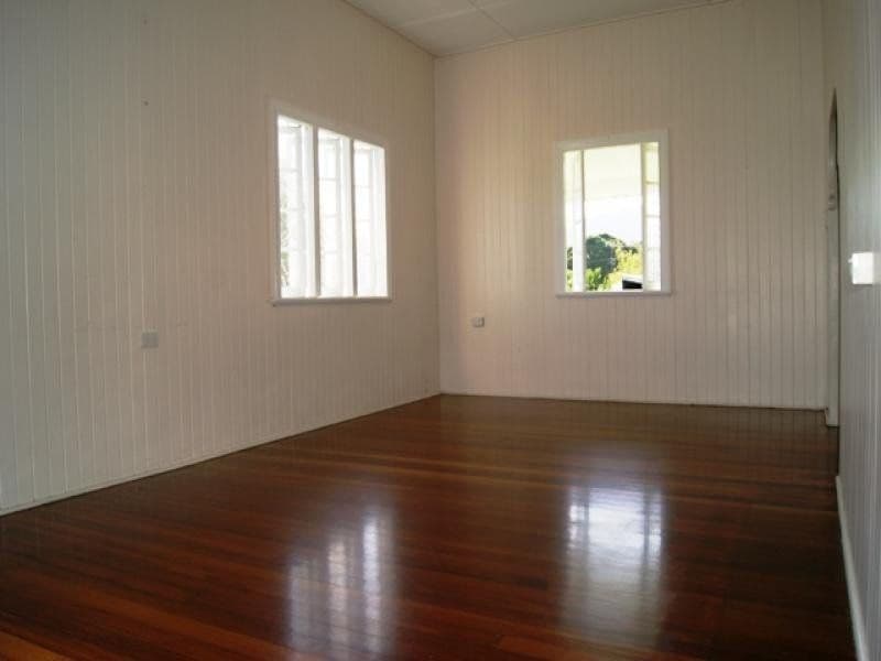 13 Thomas Street, MOSSMAN QLD 4873, Mossman - Thumbnail 5