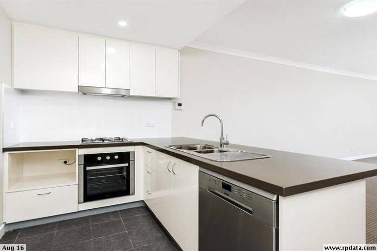 13 Anglo Road, Campsie - Thumbnail 4
