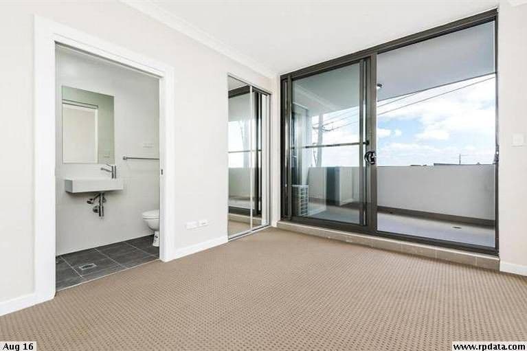 13 Anglo Road, Campsie - Thumbnail 6