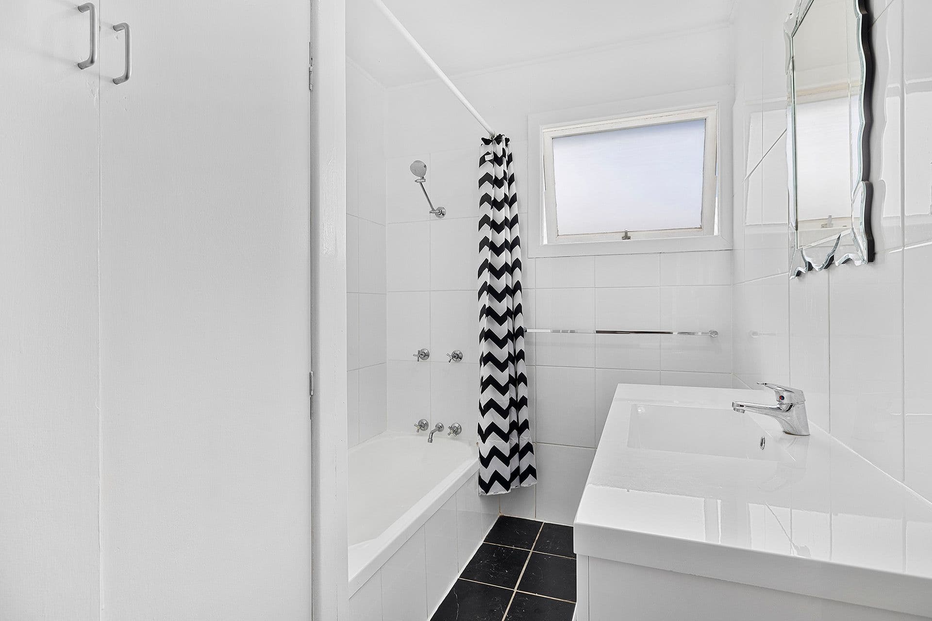 246 Brighton Road, Sandgate QLD 4017, Sandgate - Thumbnail 6