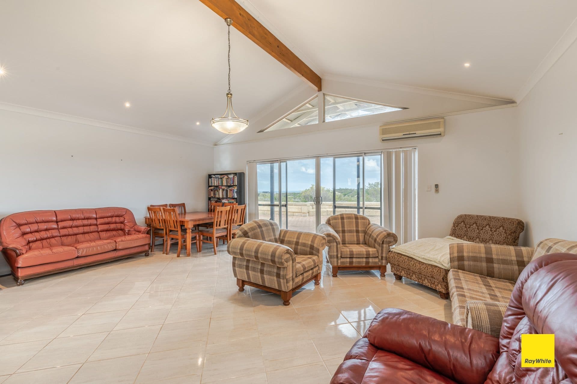 165 Indiana Crescent, Karakin WA 6044, Karakin - Thumbnail 4