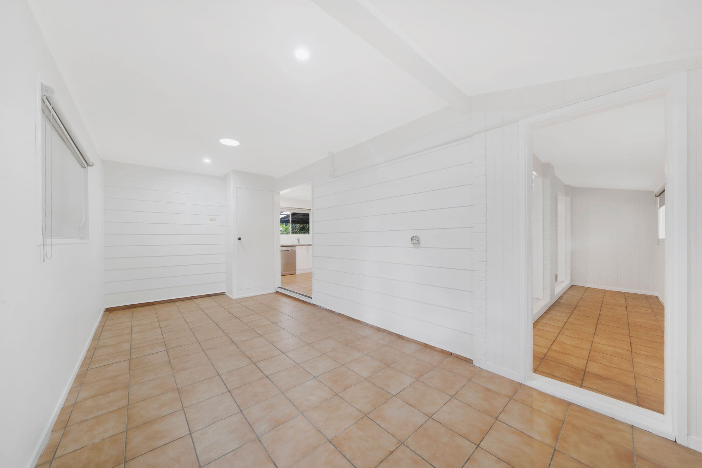 35 Dawn Street, Deception Bay QLD 4508, Deception Bay - Thumbnail 5