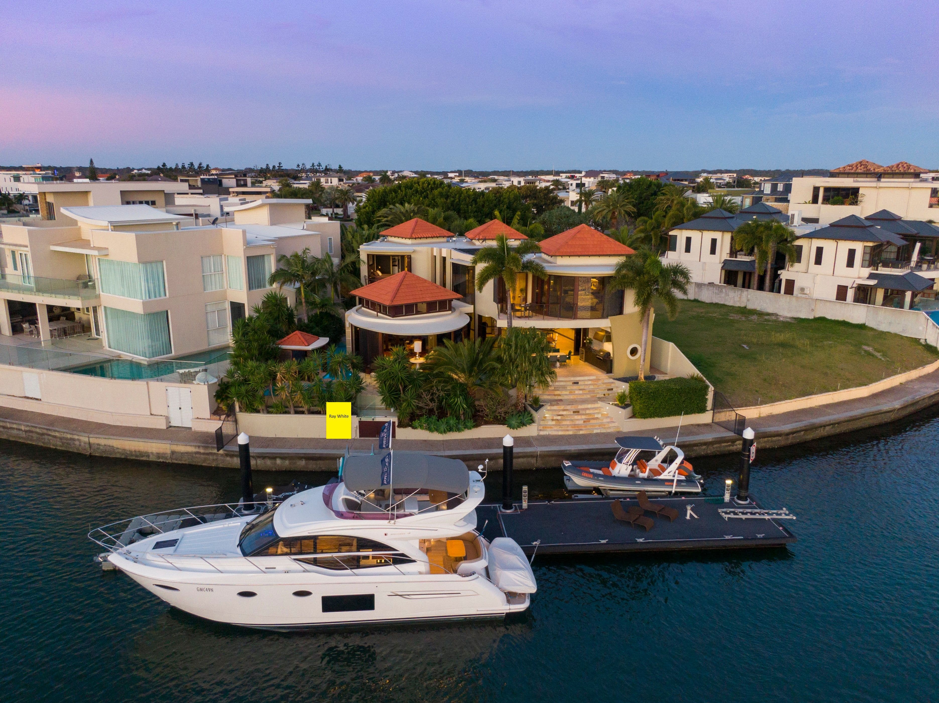 33 Hampton Court, Sovereign Islands QLD 4216, Sovereign Islands - Image 1