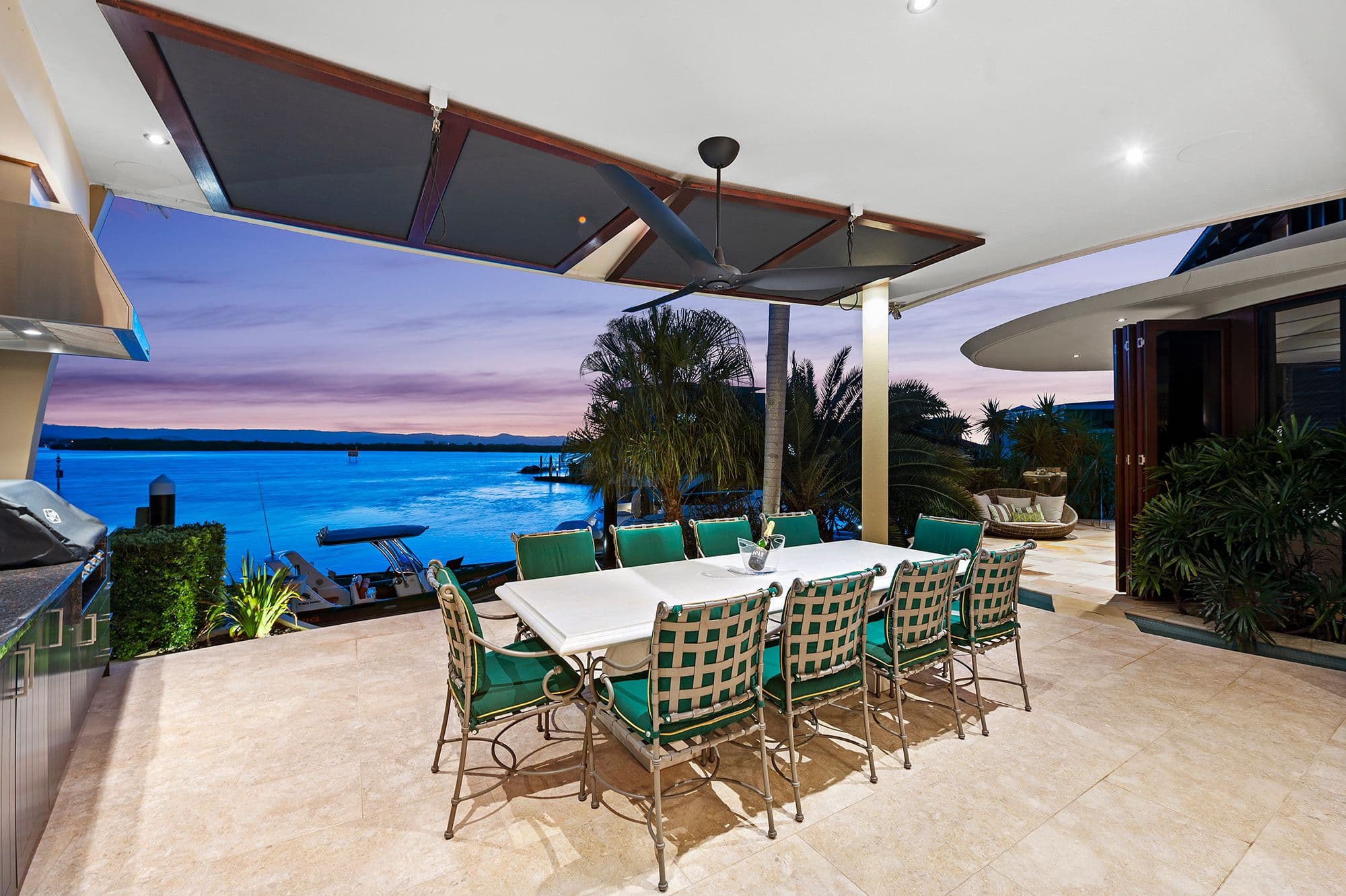 33 Hampton Court, Sovereign Islands QLD 4216, Sovereign Islands - Thumbnail 6