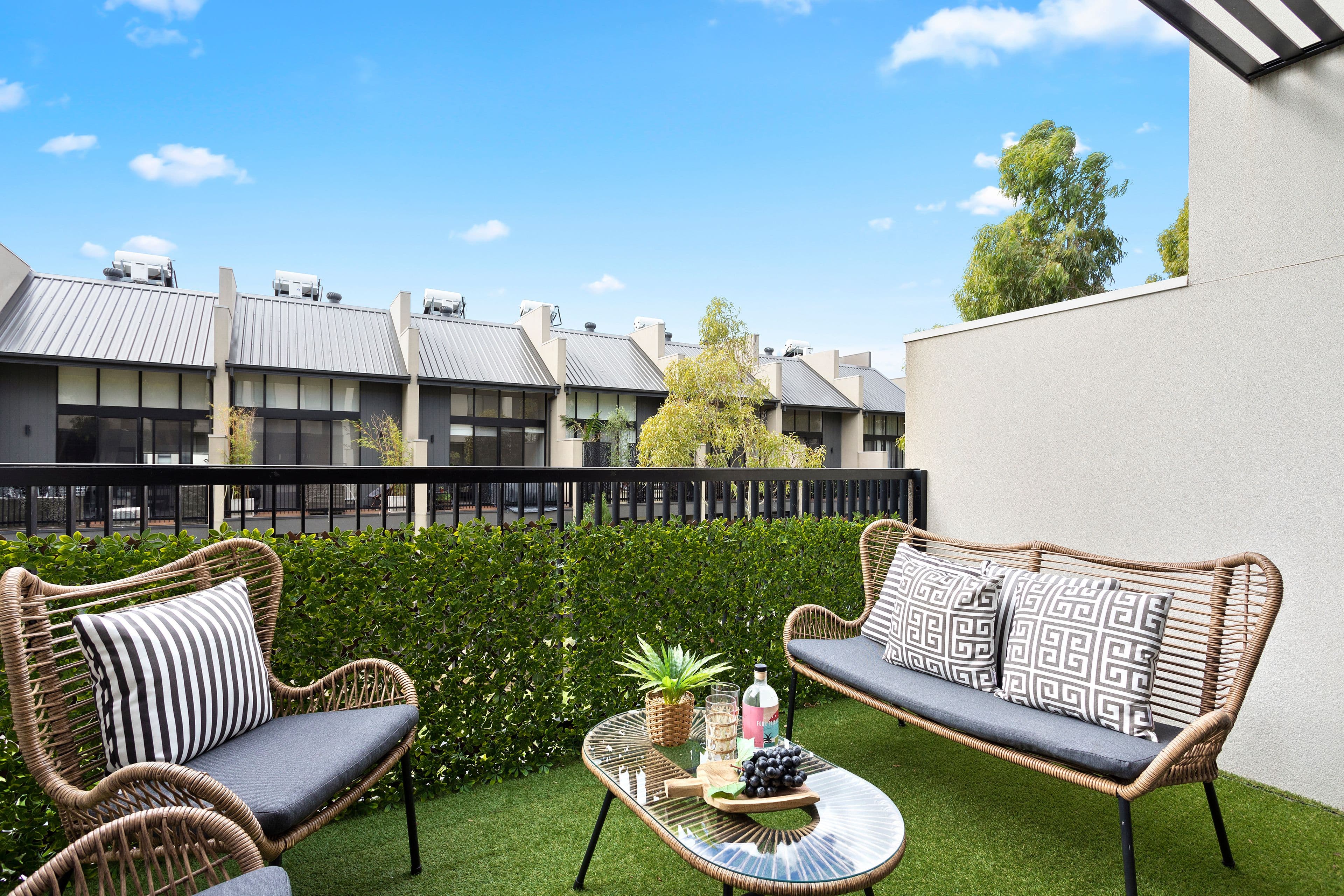 10 Central Park Walk, Cheltenham VIC 3192, Cheltenham - Thumbnail 8