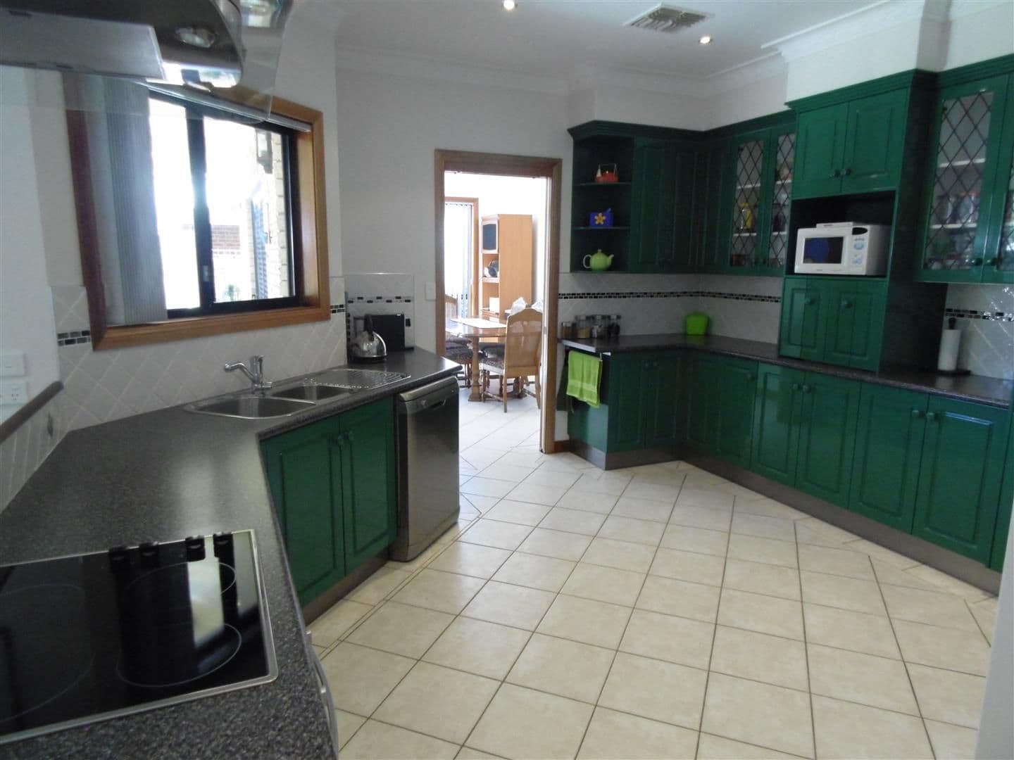 6 Talbot Street, Parkes - Thumbnail 2