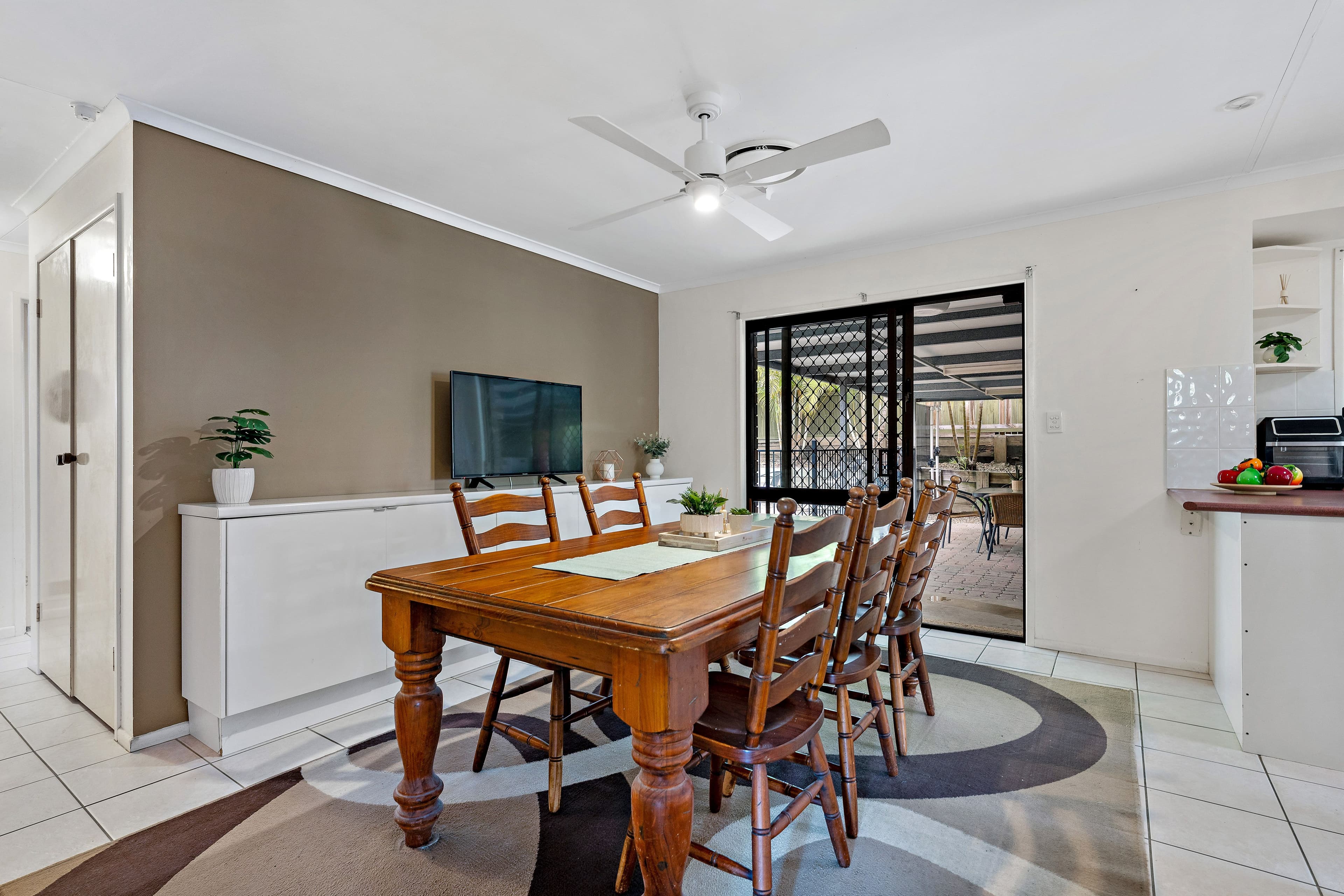26 Deloraine Drive, Springwood QLD 4127, Springwood - Thumbnail 5