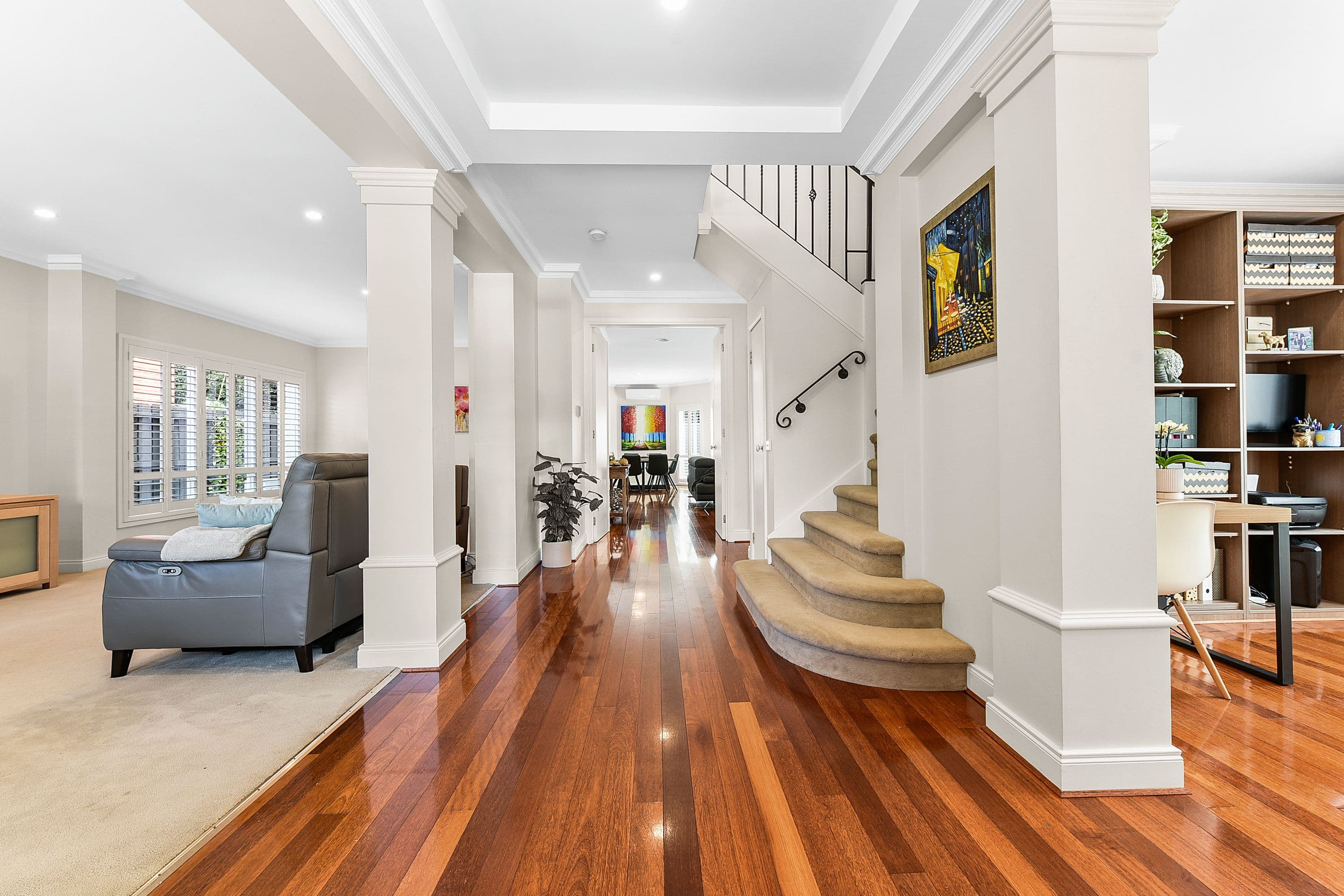 48 Huntingtower Crescent, Mount Waverley VIC 3149, Mount Waverley - Thumbnail 2