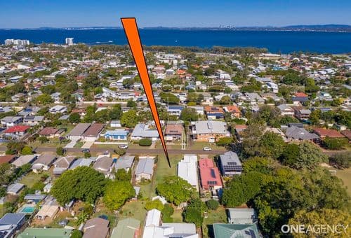 68 Collins Street, Woody Point, Woody Point - Image 1
