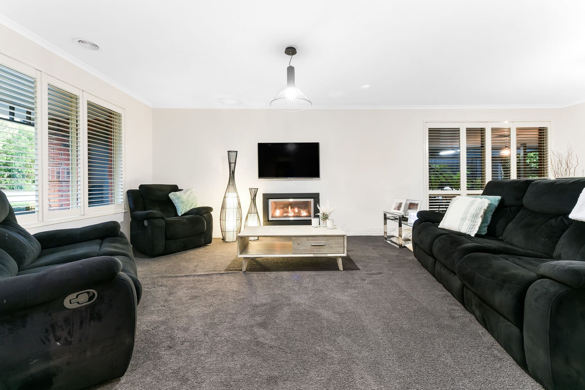 21 Ellesse Way, Berwick VIC 3806, Berwick - Thumbnail 3