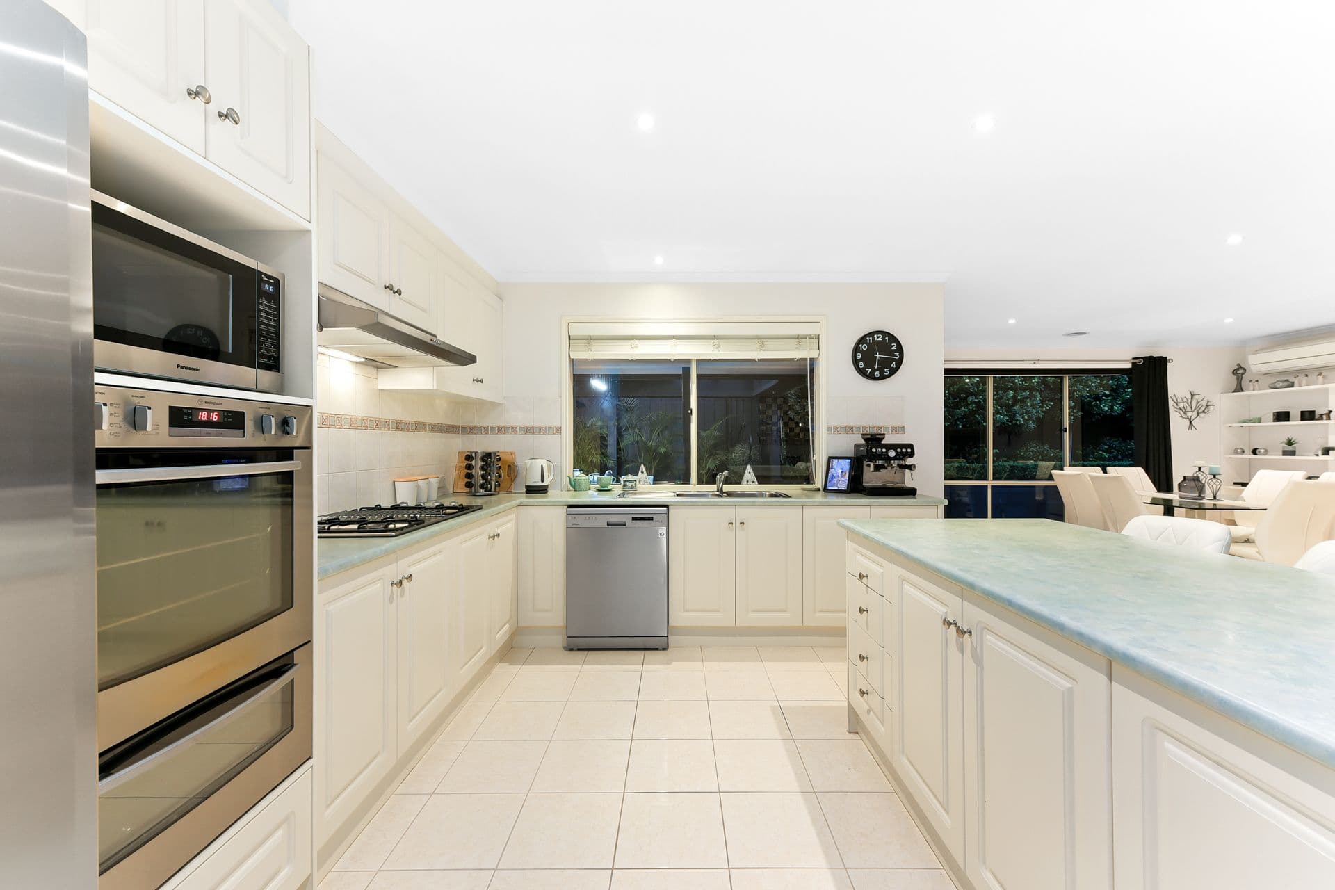 21 Ellesse Way, Berwick VIC 3806, Berwick - Thumbnail 6