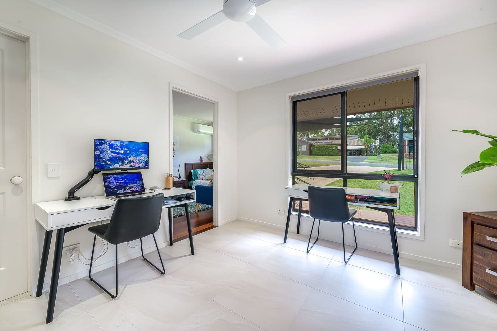 32 Tamworth Drive, Helensvale QLD 4212, Helensvale - Thumbnail 6