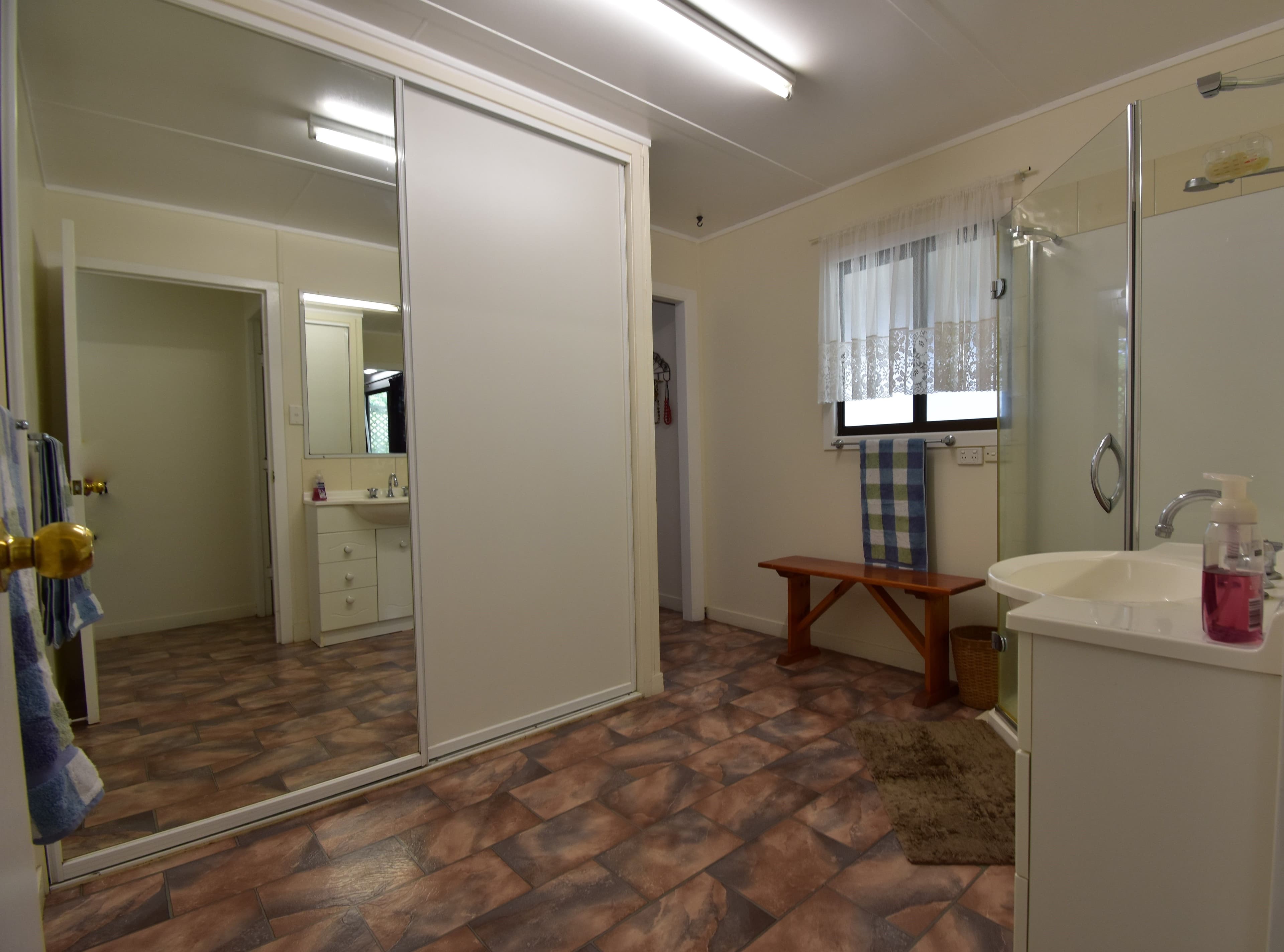 82 Boree Street, Barcaldine QLD 4725, Barcaldine - Thumbnail 8