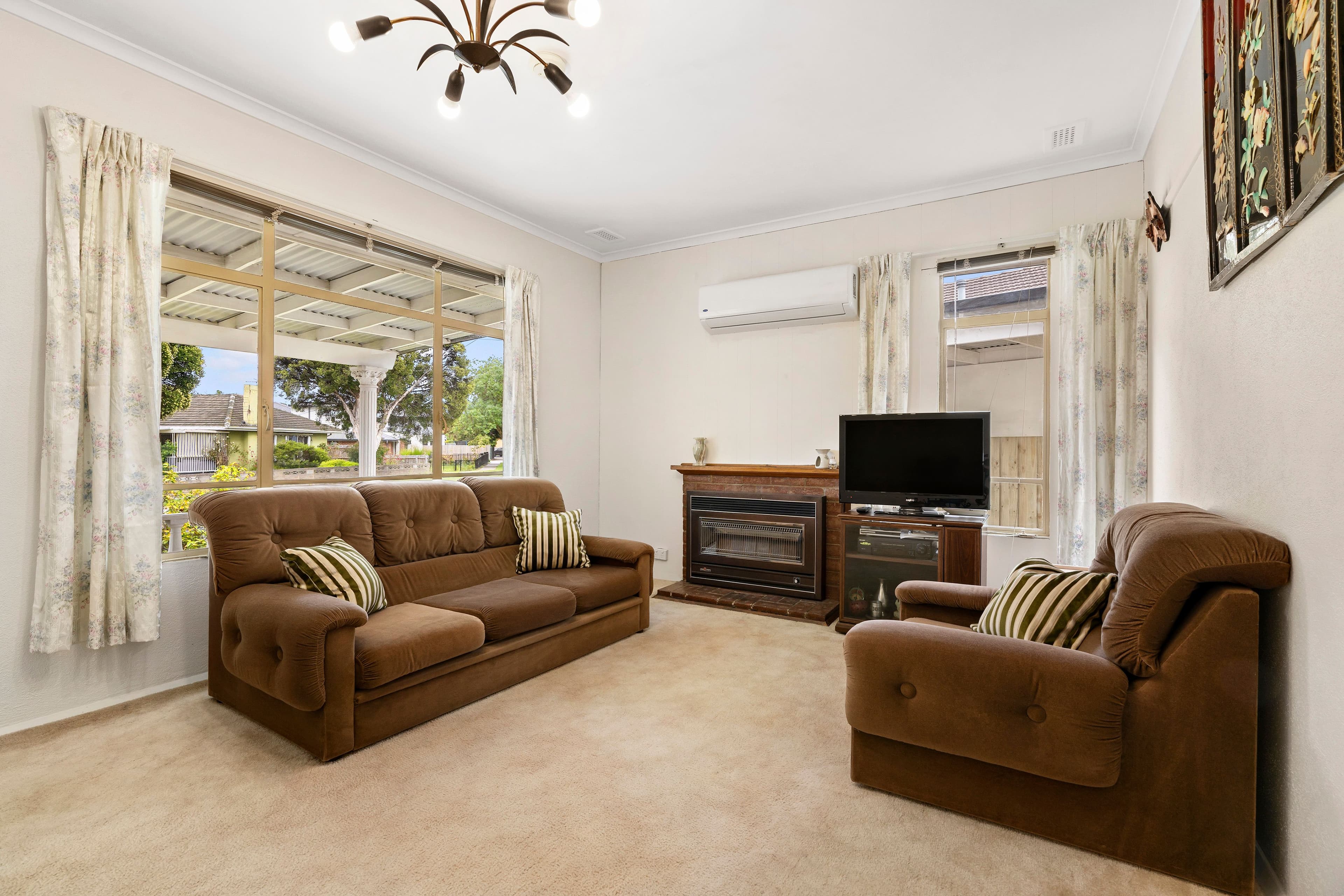 182 Power Avenue, Chadstone VIC 3148, Chadstone - Thumbnail 3