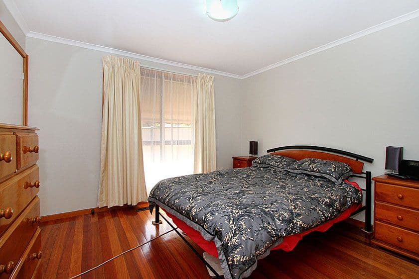 4 Forbes Court, MILL PARK VIC 3082, Mill Park - Thumbnail 7