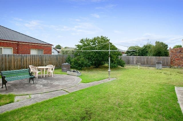 6 Melbourne Avenue, GLENROY VIC 3046, Glenroy - Thumbnail 4