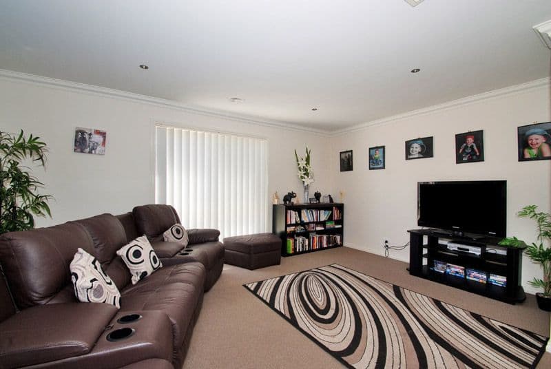95 Vincent Drive, SOUTH MORANG VIC 3752, South Morang - Thumbnail 3