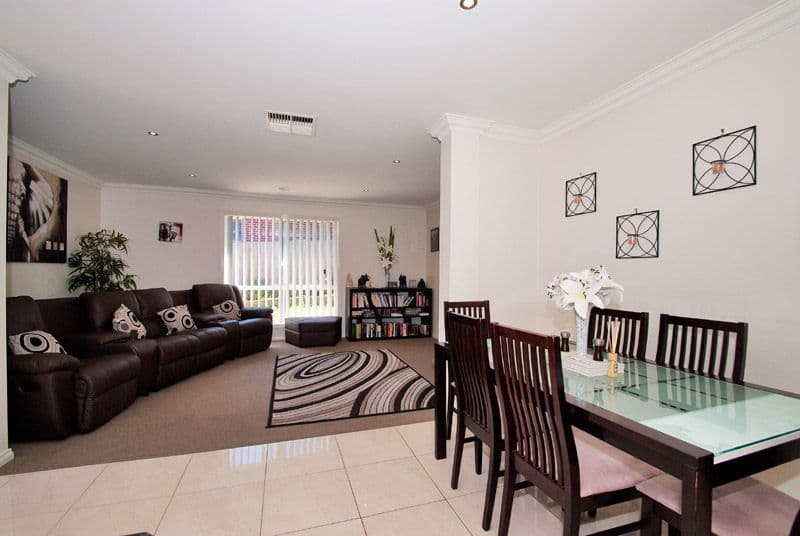 95 Vincent Drive, SOUTH MORANG VIC 3752, South Morang - Thumbnail 7