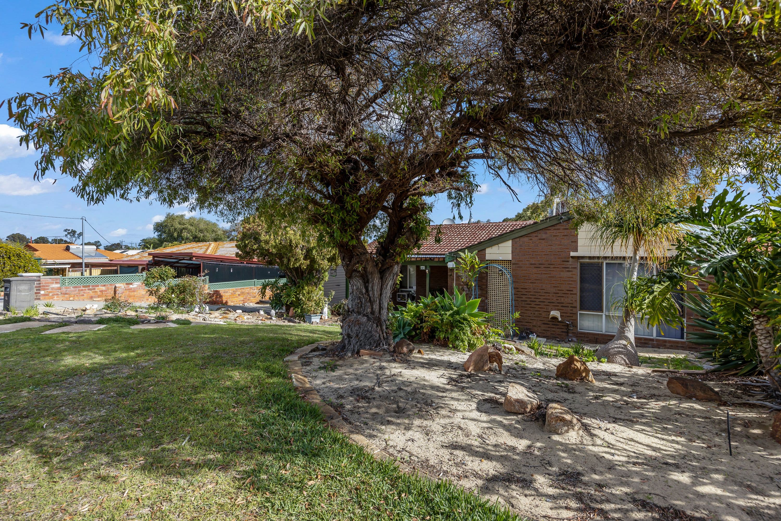 46 Burgland Drive, Girrawheen WA 6064, Girrawheen - Thumbnail 3