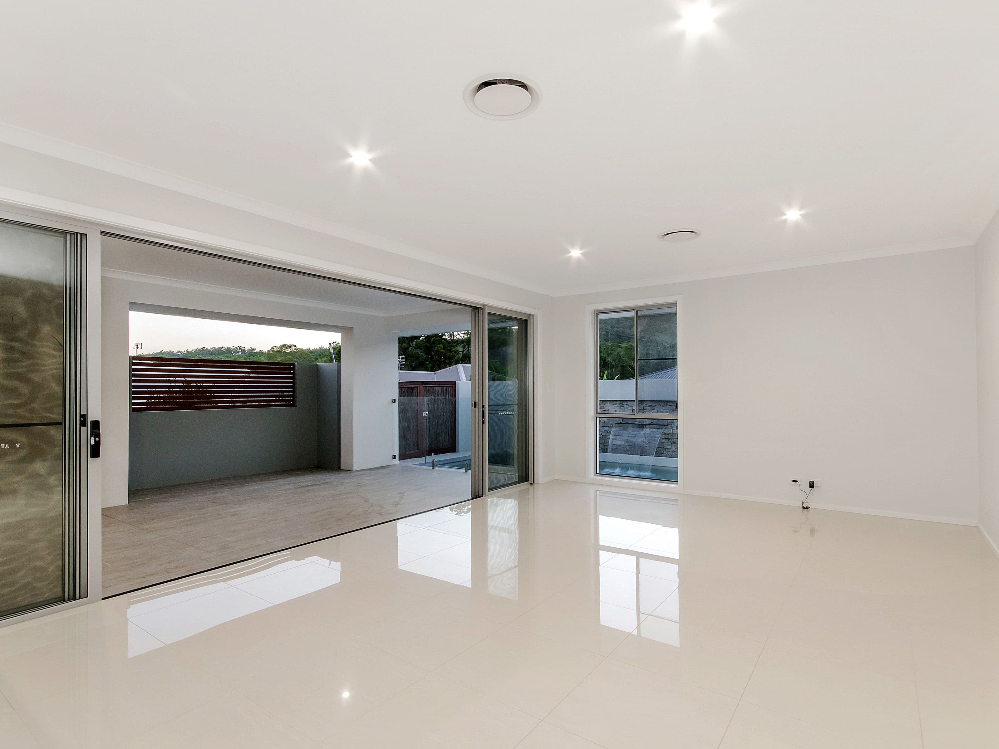 19 Kimberley Creek Road, UPPER COOMERA QLD 4209, Upper Coomera - Thumbnail 5