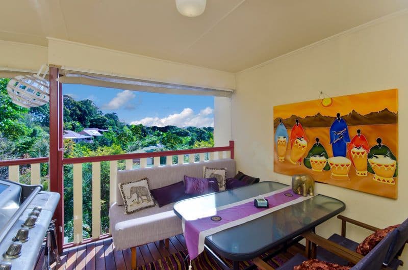 76 Hoffschildt Drive, CURRUMBIN WATERS QLD 4223, Currumbin Waters - Thumbnail 3